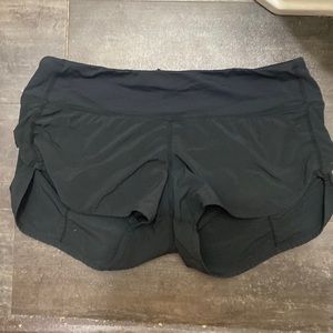 Lululemon hottie hot running shorts